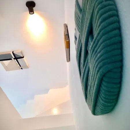 Apartment Luxury Boutique With Jacuzzi In